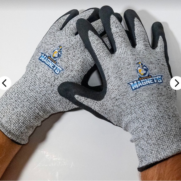 NIP🧲 Magnet Fishing Kit 🧲Big Battle Box Starter Kit - 1500 lbs pull - Picture 4 of 10